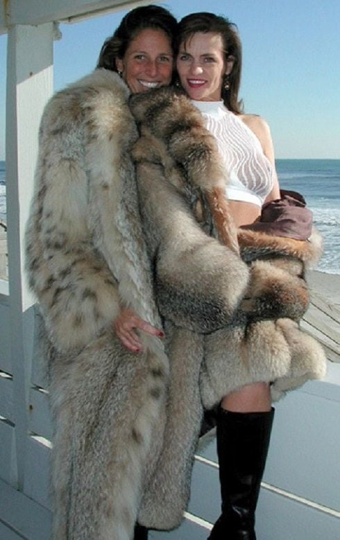 woman in fur coat 22 #101782200