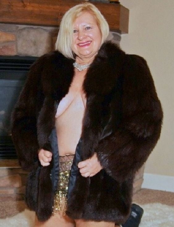 woman in fur coat 22 #101782270