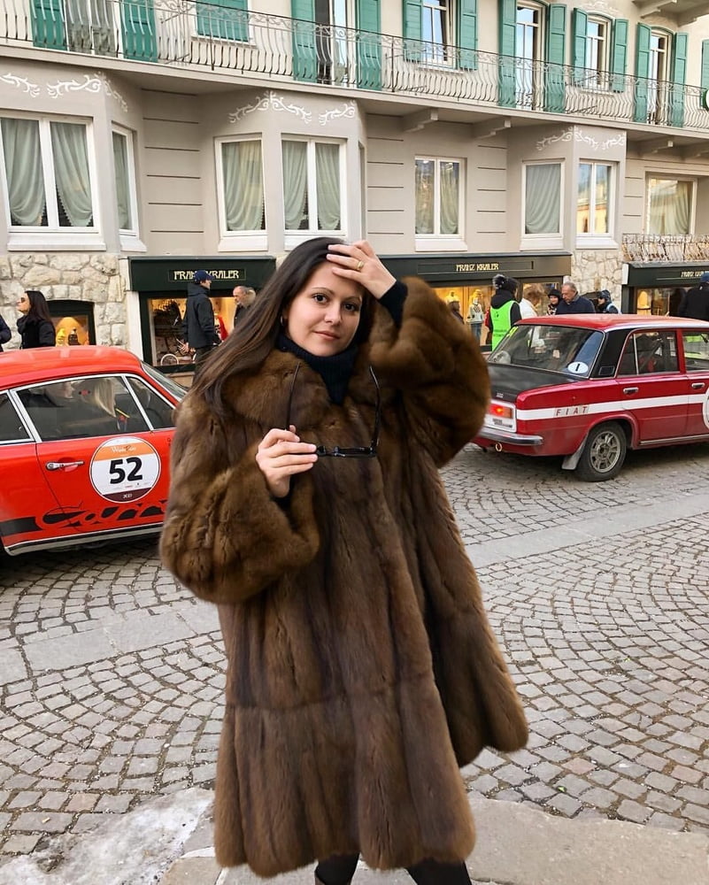 woman in fur coat 22 #101782523