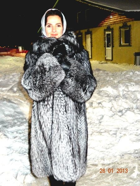 woman in fur coat 22 #101782623