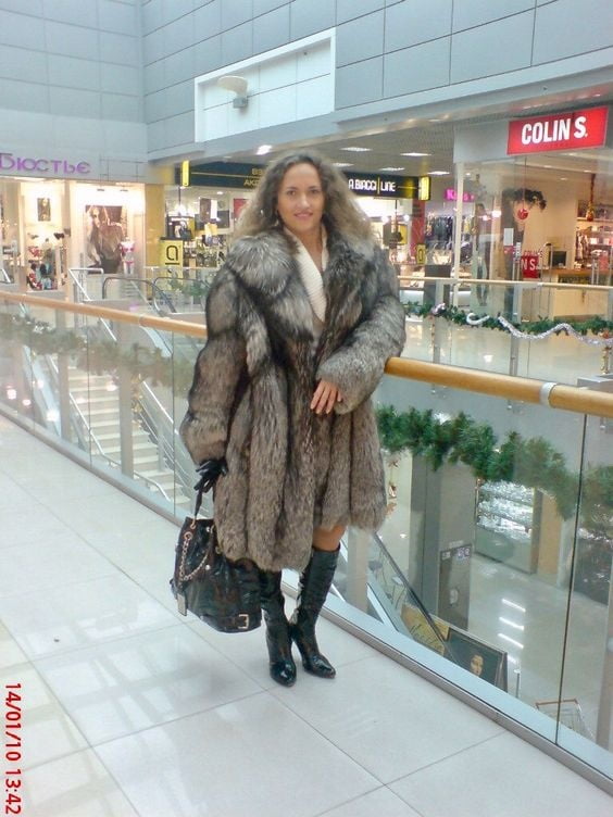woman in fur coat 22 #101782635