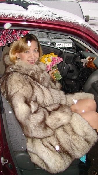 woman in fur coat 22 #101782713