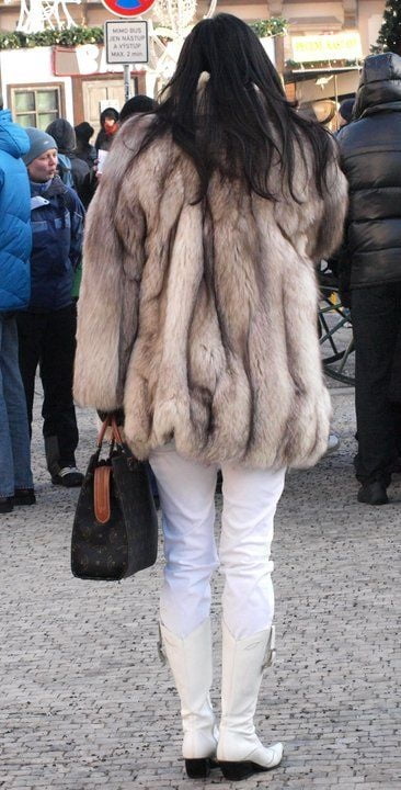 woman in fur coat 22 #101782881
