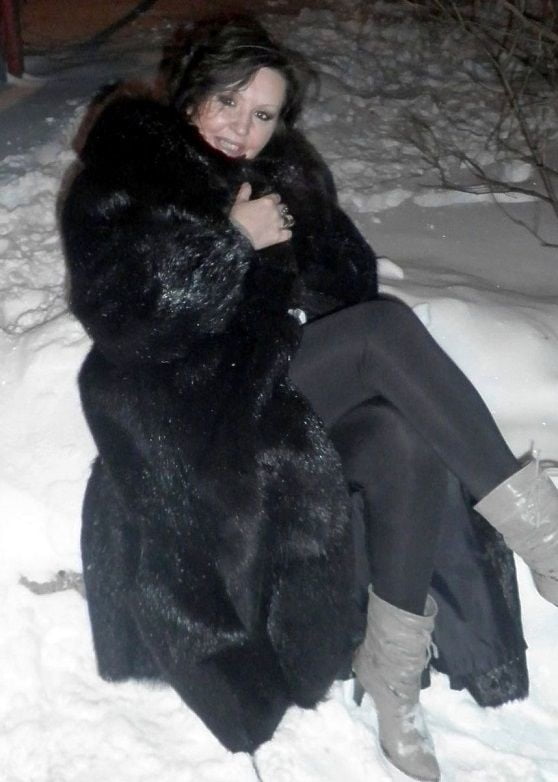 woman in fur coat 22 #101783250