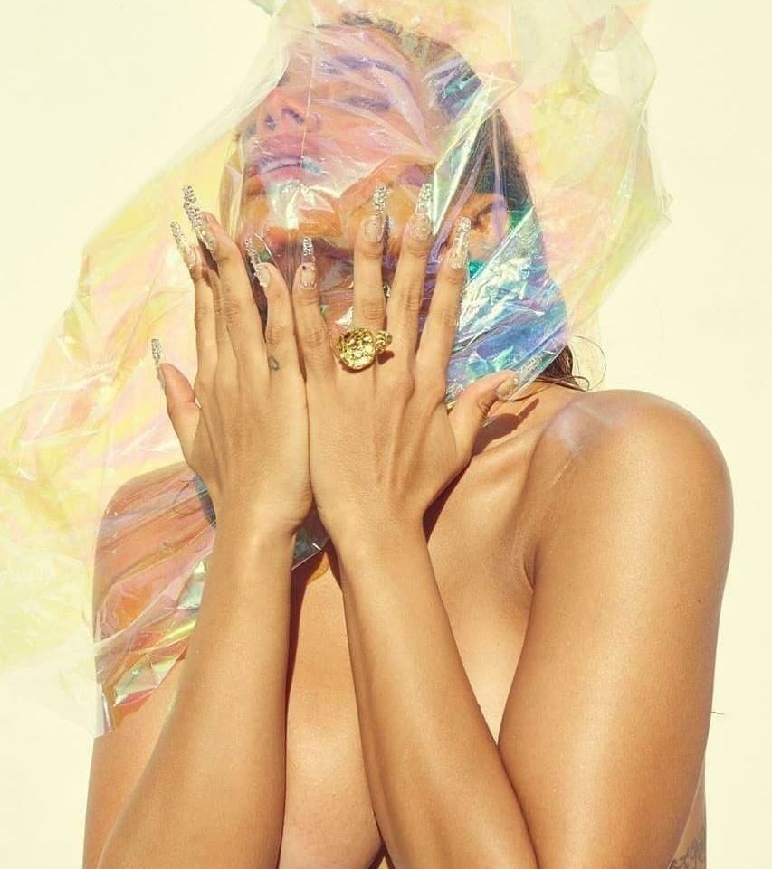 Anitta desnuda #107705315