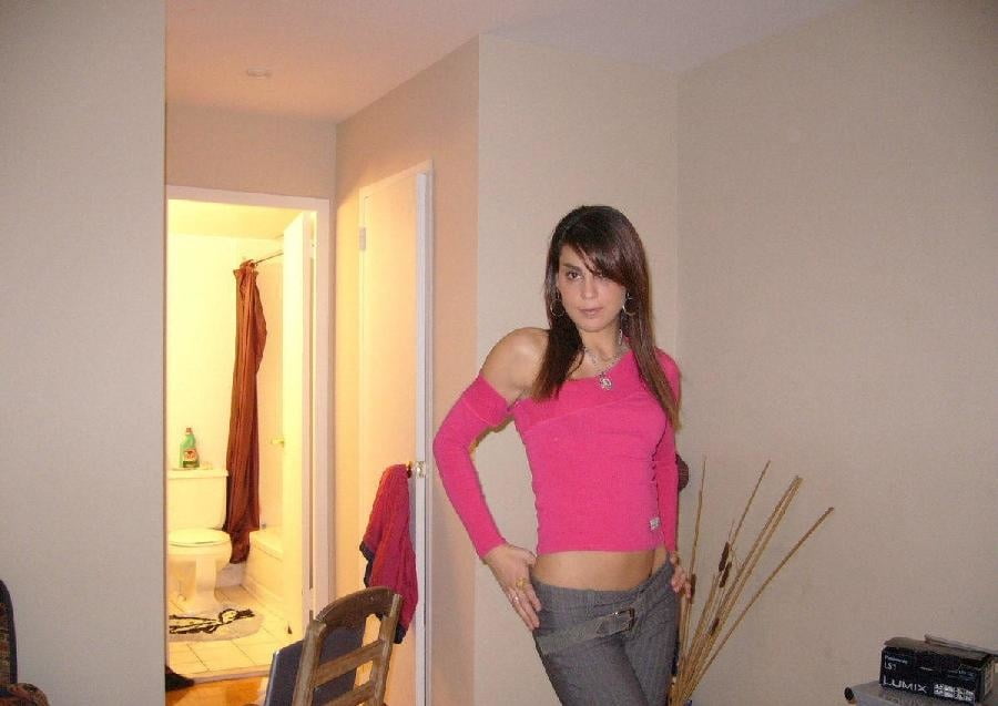 Jeunes et coquines 565
 #94031644