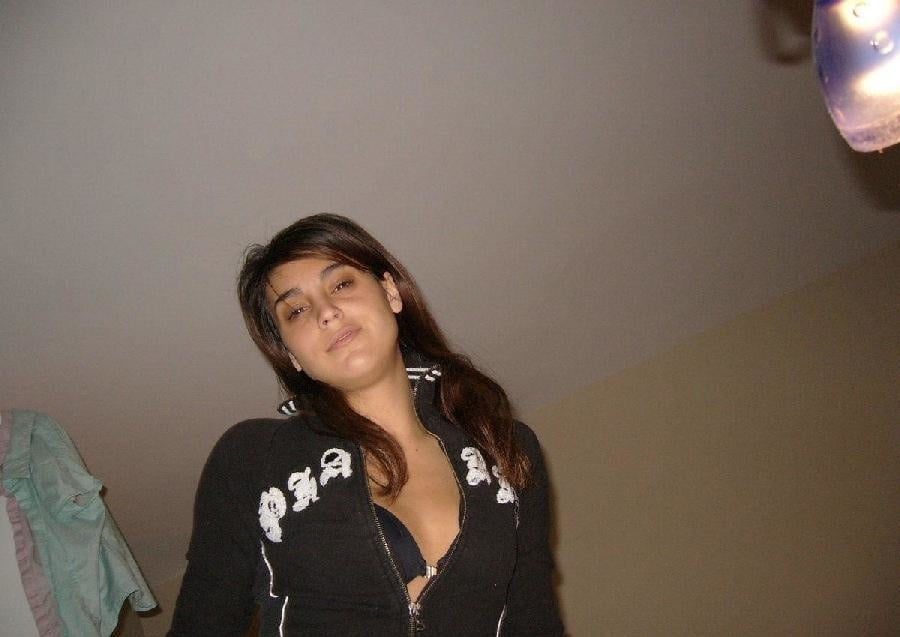 Jeunes et coquines 565
 #94031883