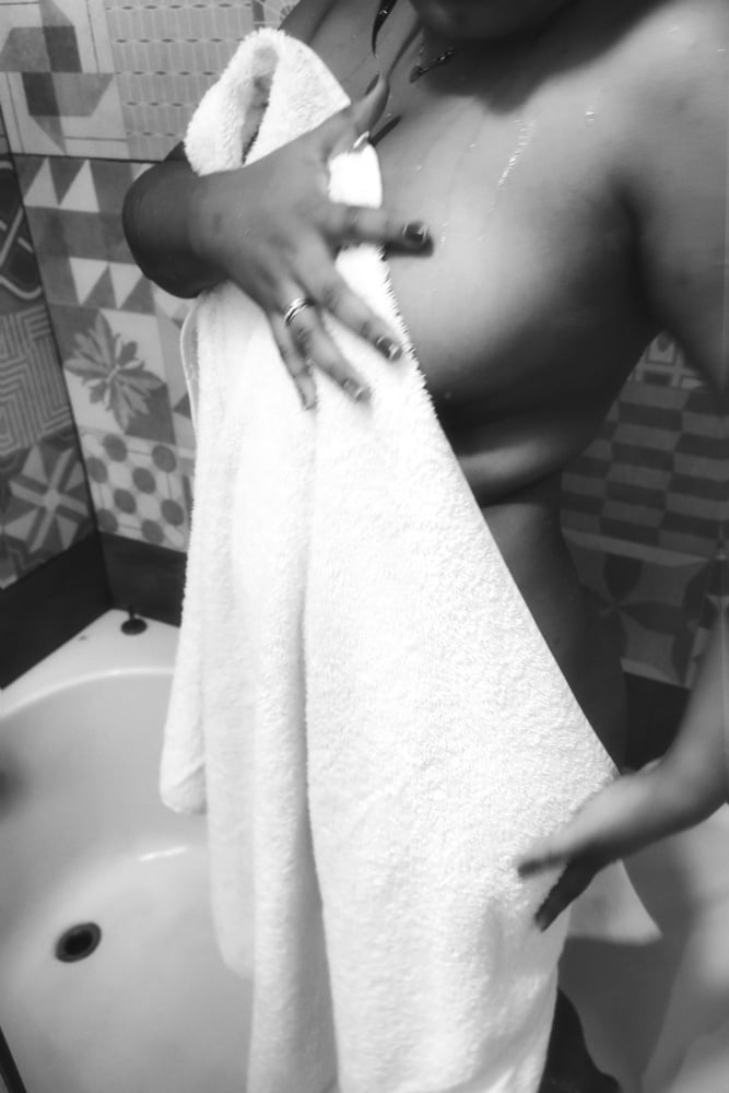 Hot Chaclacayo #107225025