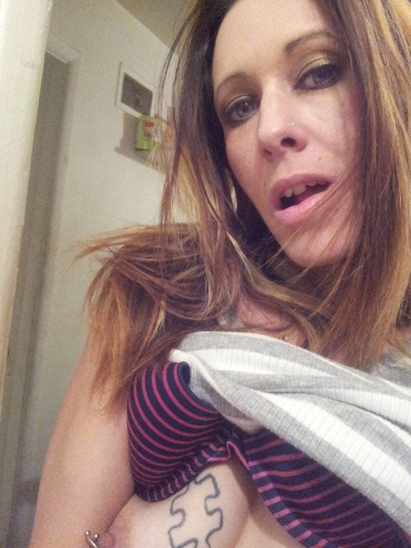 Ex milf gf expuesta 6
 #96250679