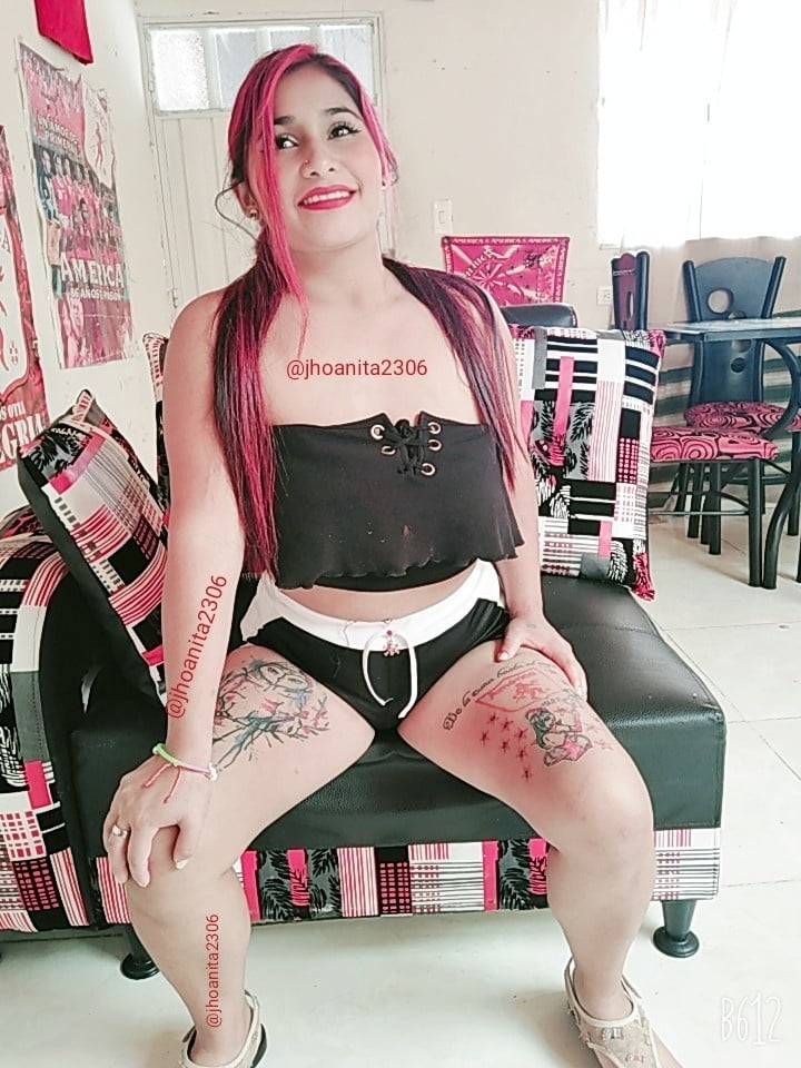 Puta y su cornudo #97079042