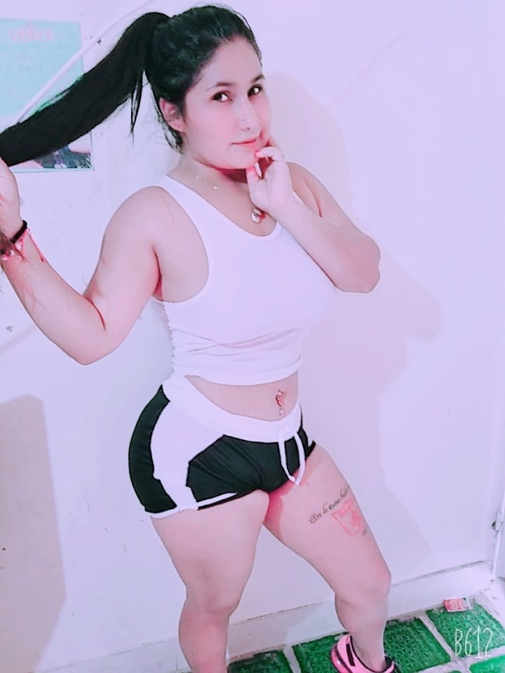 Puta y su cornudo #97079279