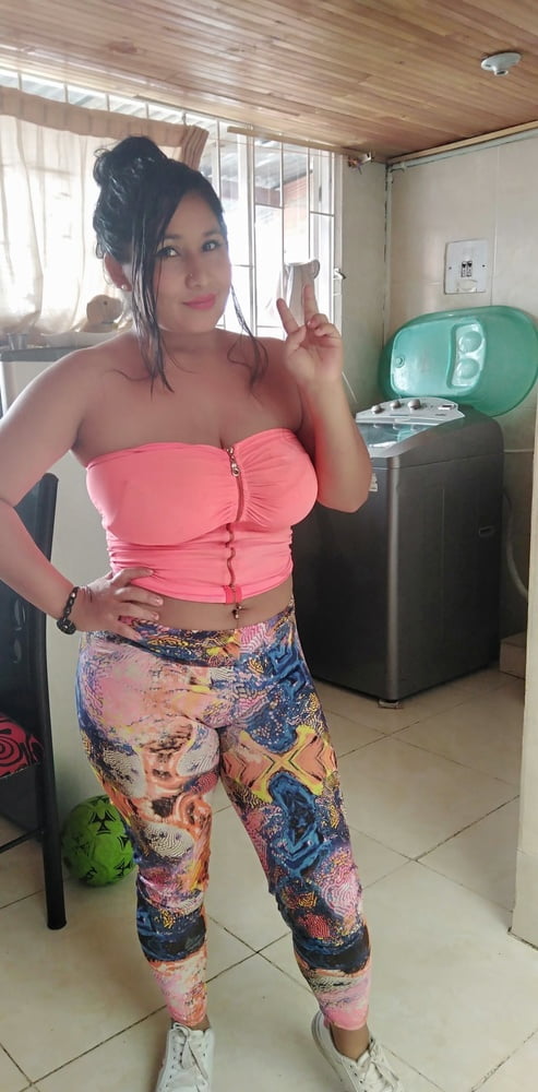 Puta y su cornudo #97079430