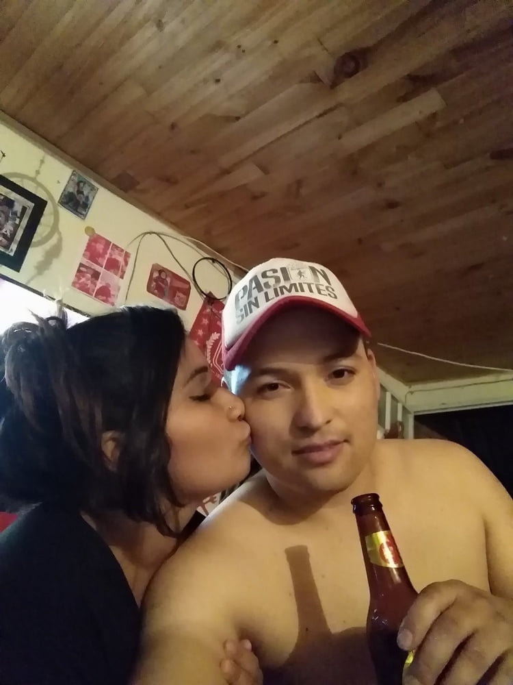 Puta y su cornudo #97079475