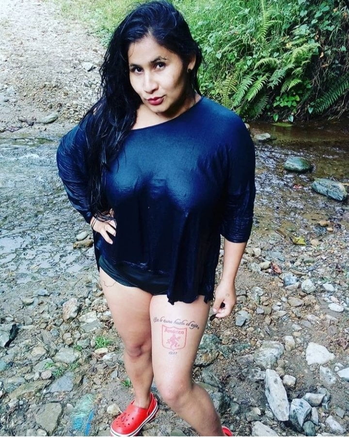 Puta y su cornudo #97079481
