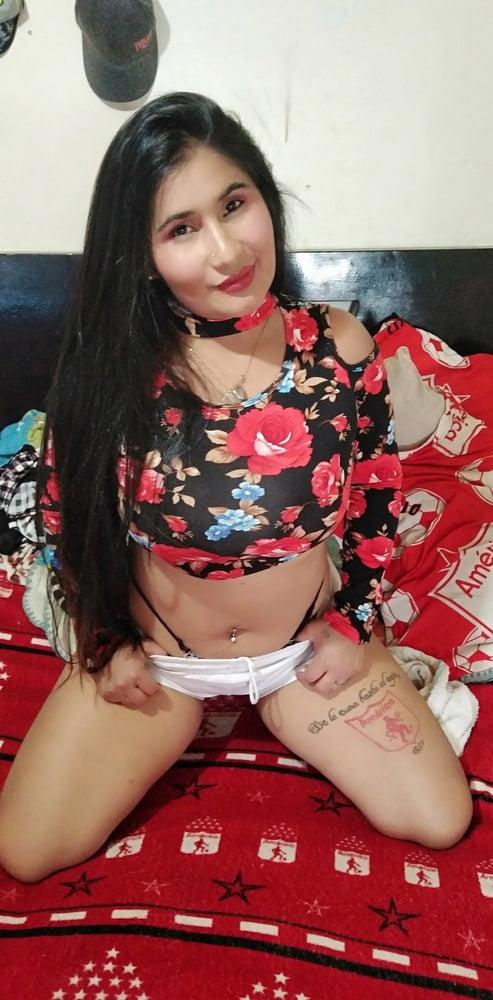 Puta y su cornudo #97079616