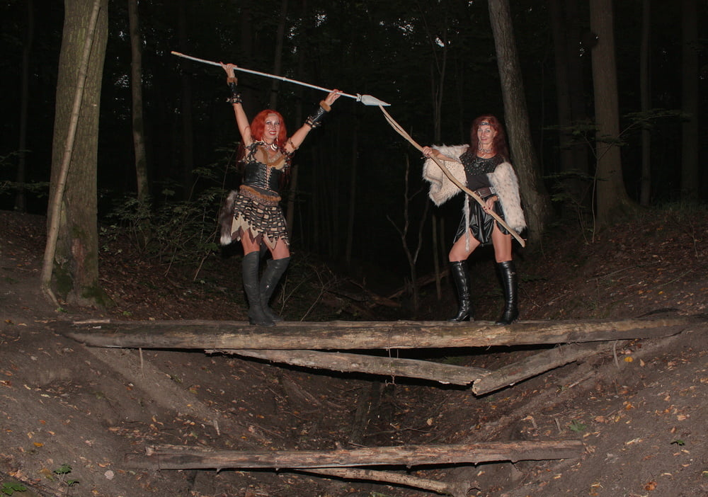 Savage Girls on Log together #106652762