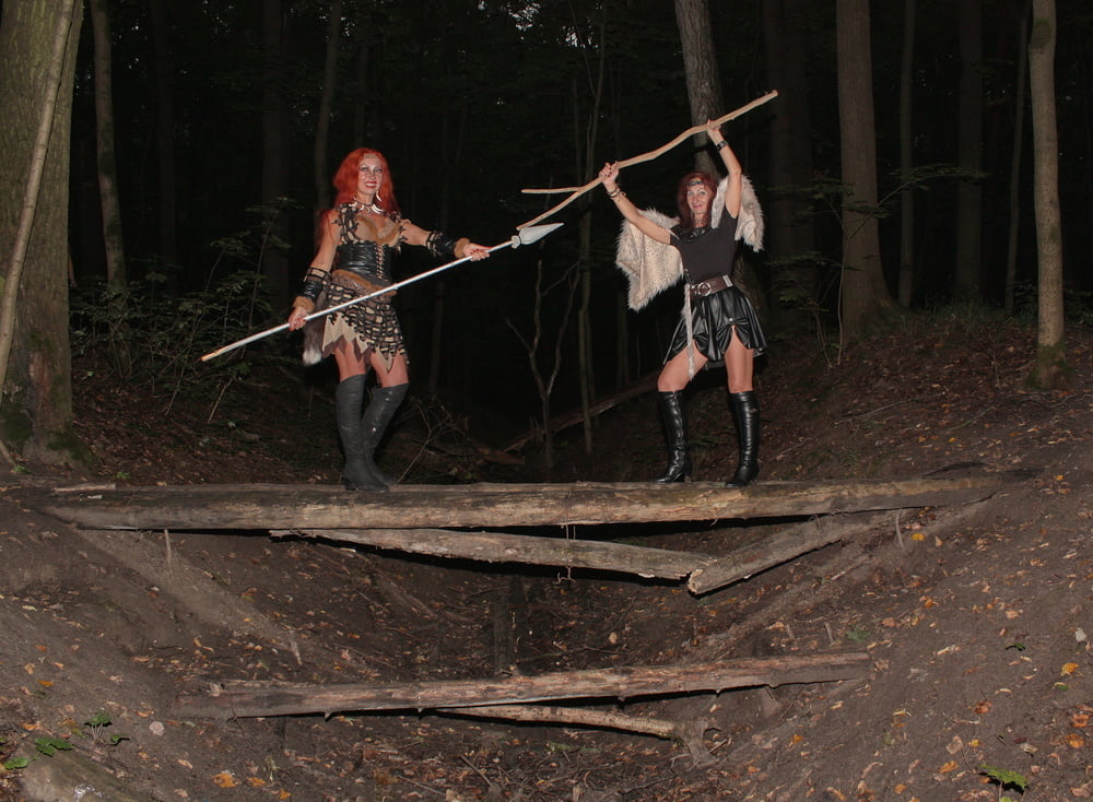 Savage Girls on Log together #106652763