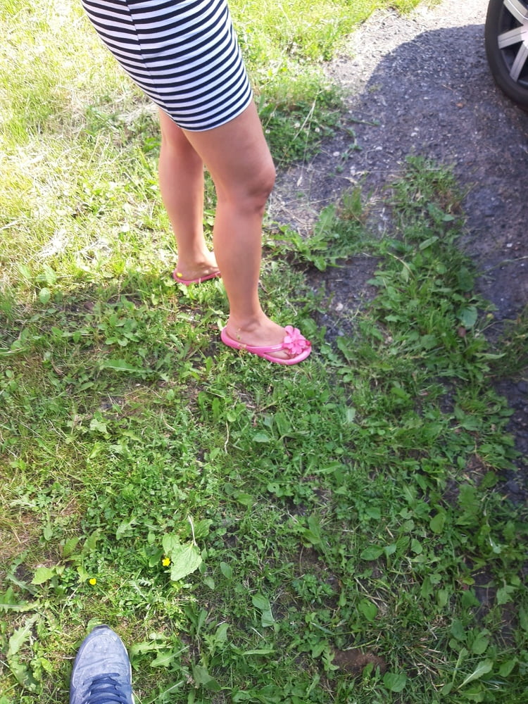 Mom in Flip Flops #92788307