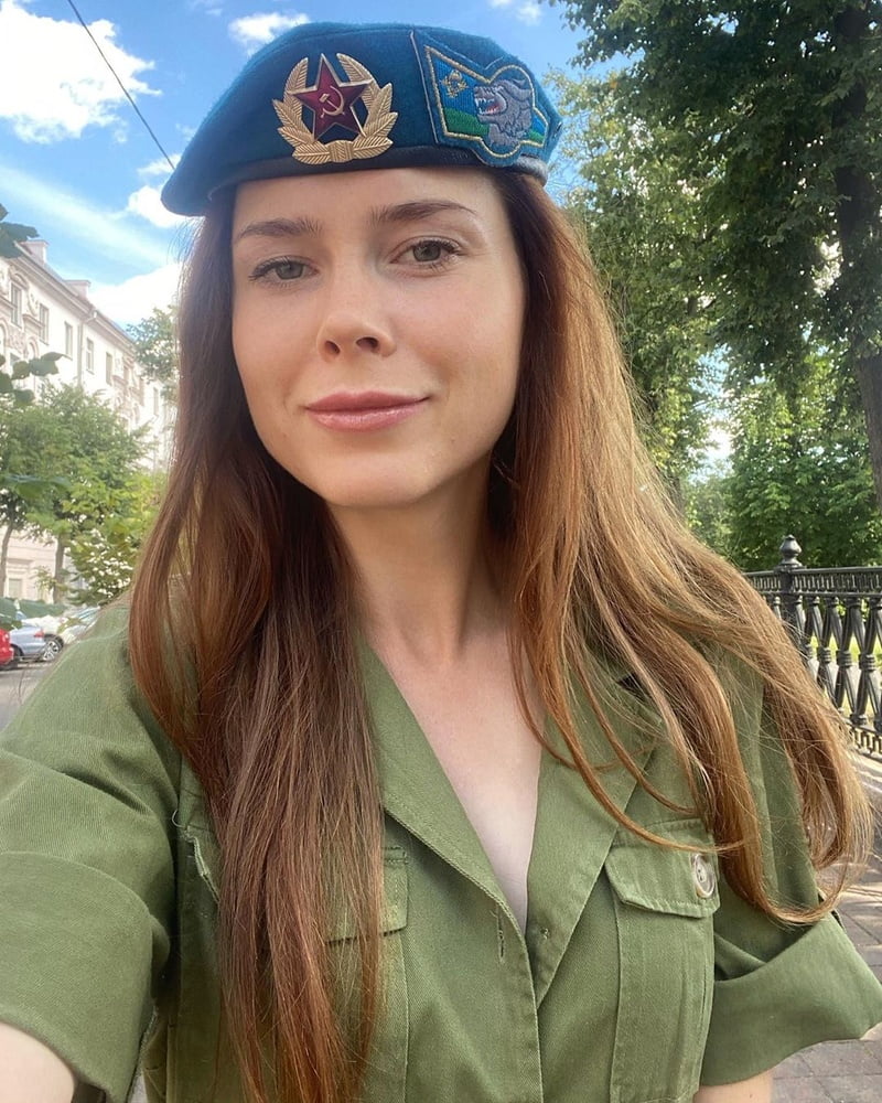 Putas del mundo
 #81026278