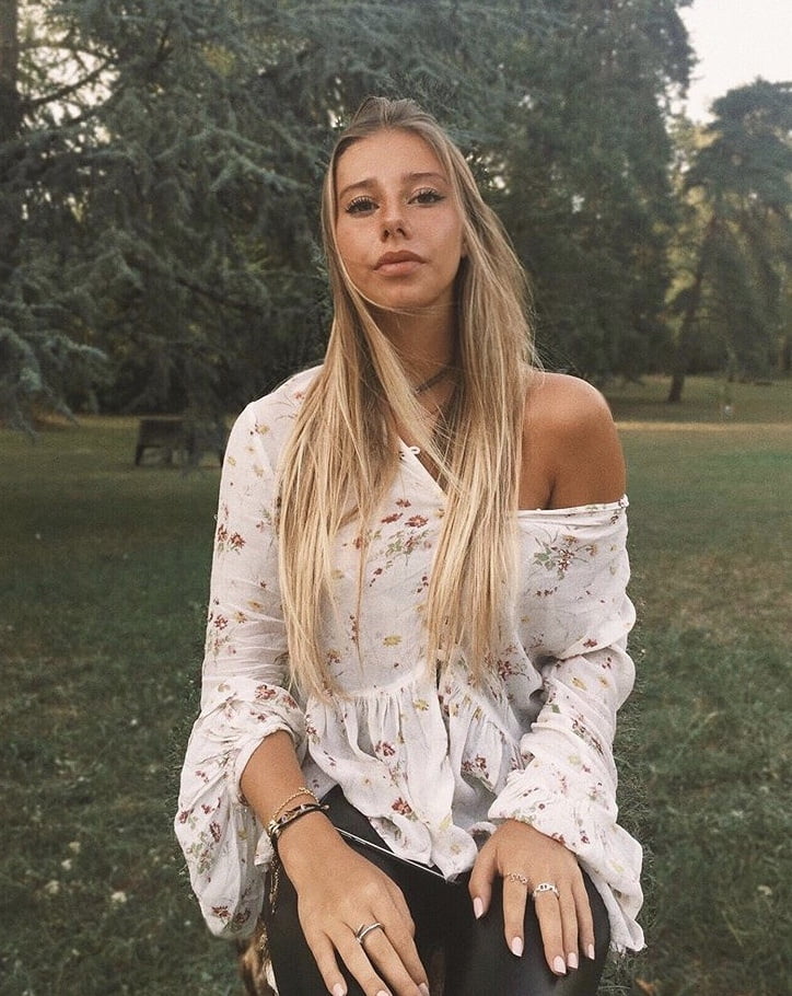 Putas del mundo
 #81026349