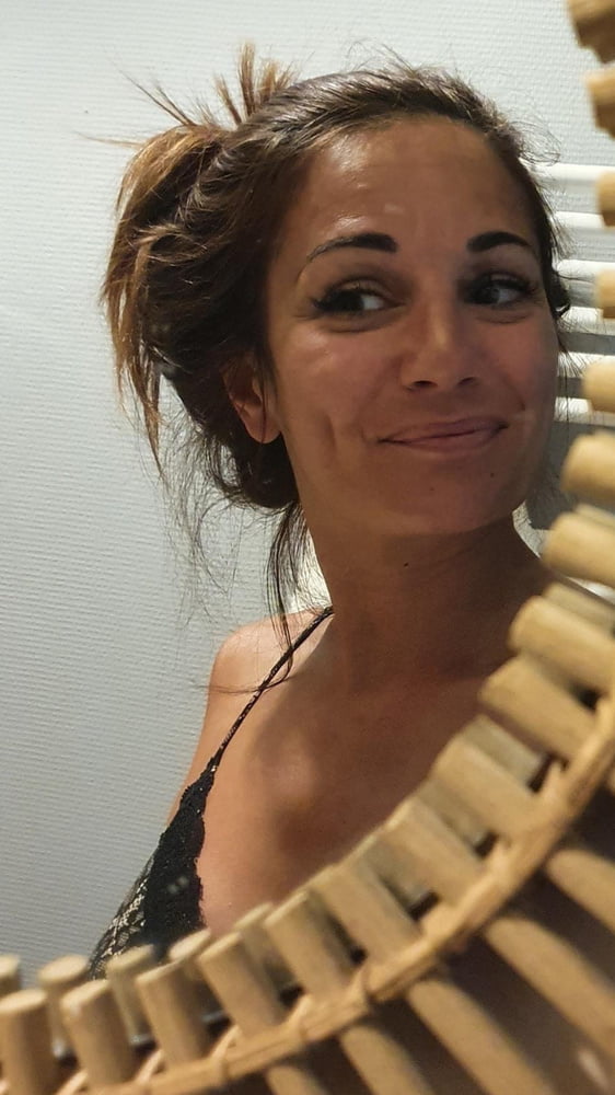 Putas del mundo
 #81026514