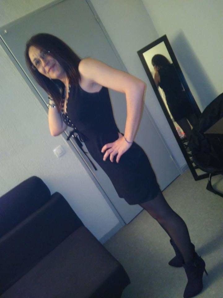 Putas del mundo
 #81026547