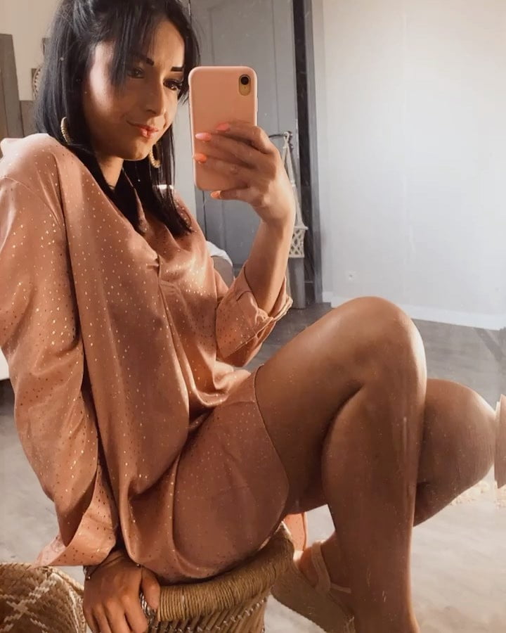 Putas del mundo
 #81026593