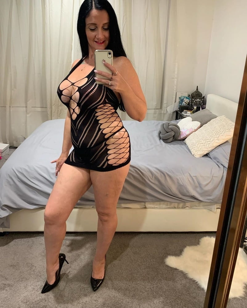 Putas del mundo
 #81026737