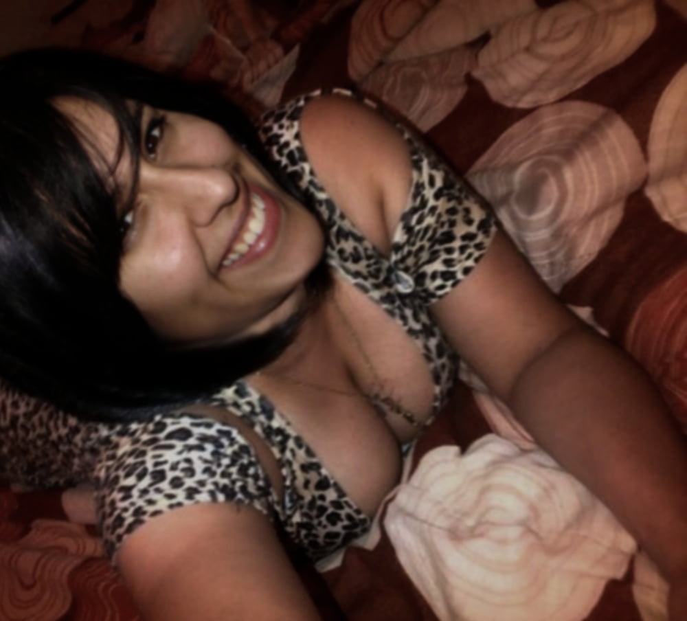 Putas del mundo
 #81026832