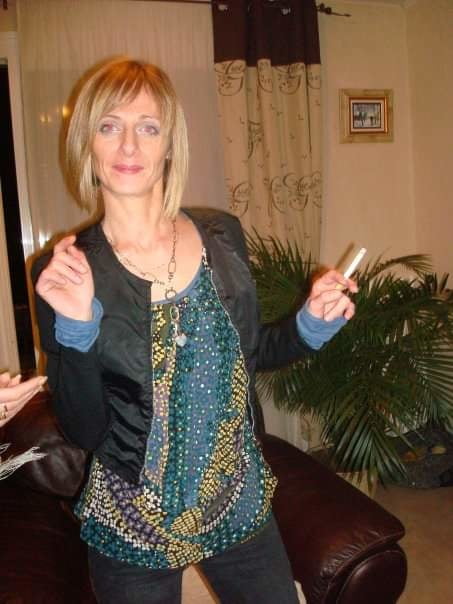 Putas del mundo
 #81026838