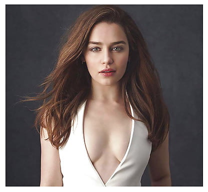 Emila Clarke Hot Pics #103873436