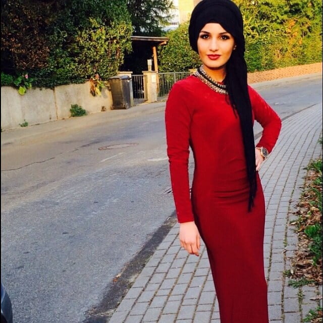Hot Turkish Instagram Hijab Lady #79715895