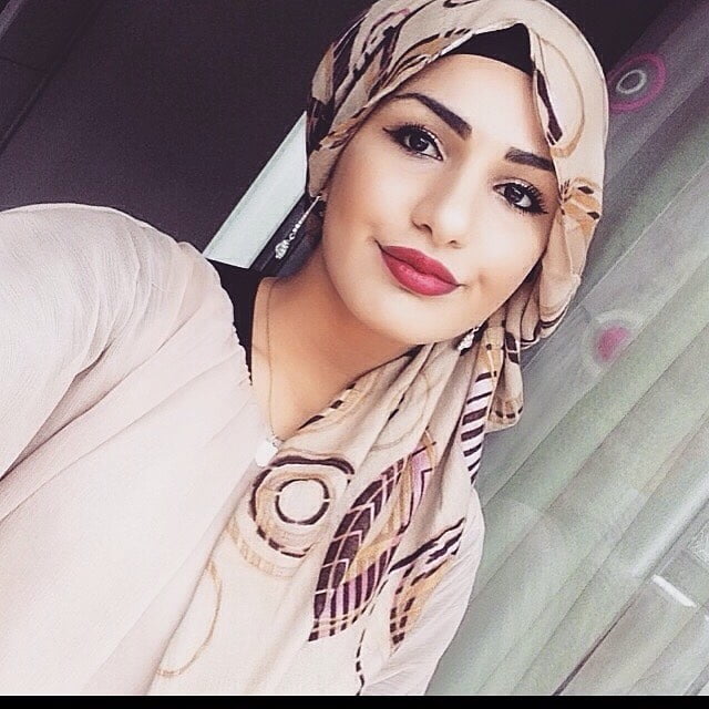 Hot Turkish Instagram Hijab Lady #79715897