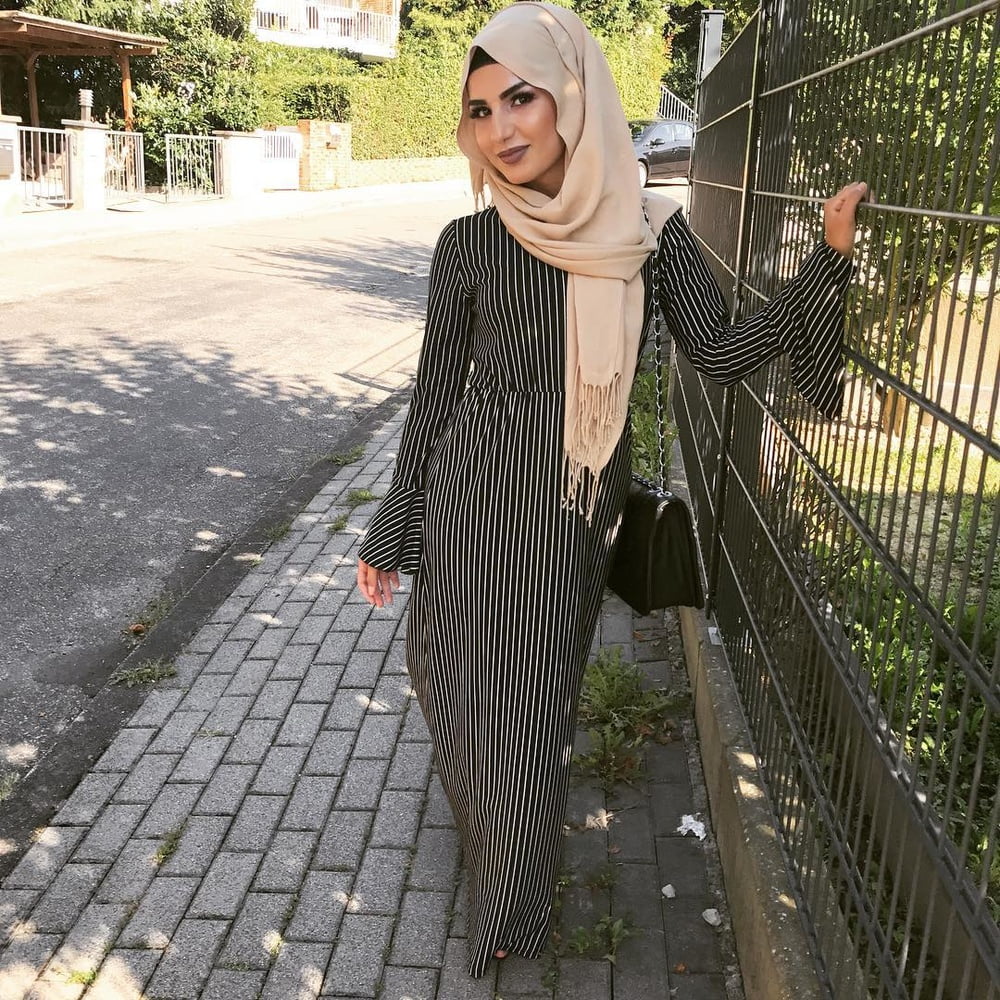Hot Turkish Instagram Hijab Lady #79715903