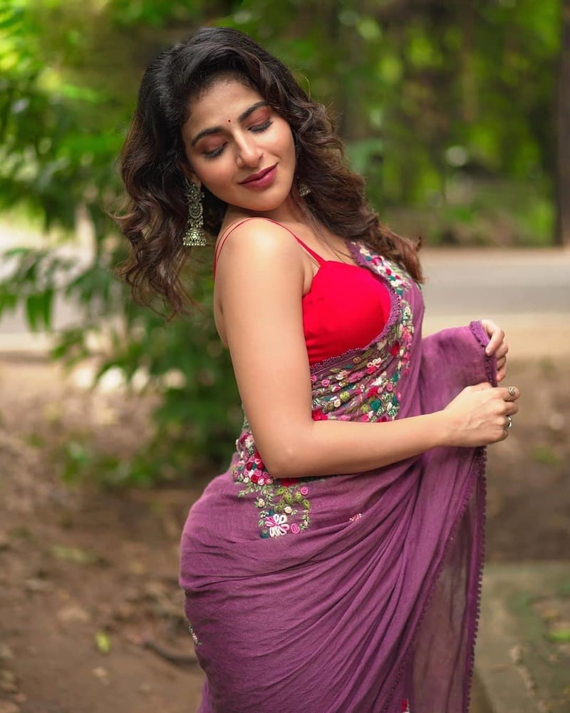 sexy saree #101164321