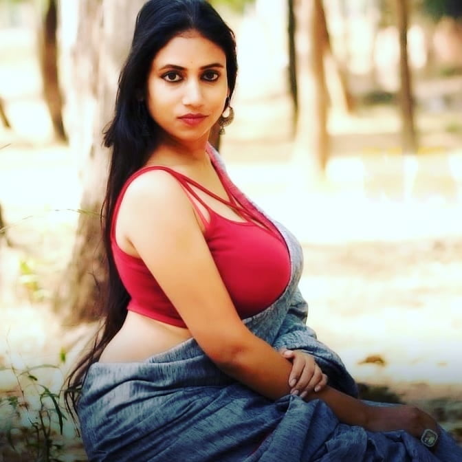 sexy saree #101164369