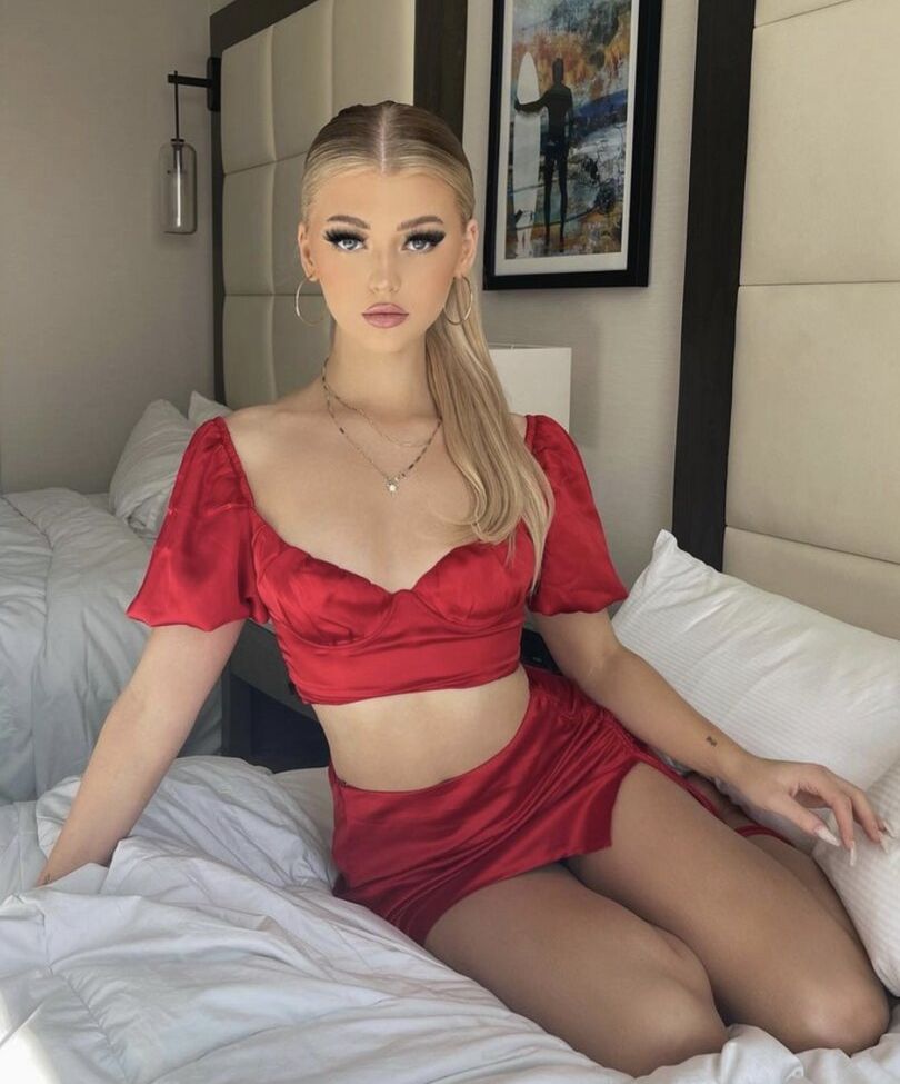 Loren Gray nude #107891037