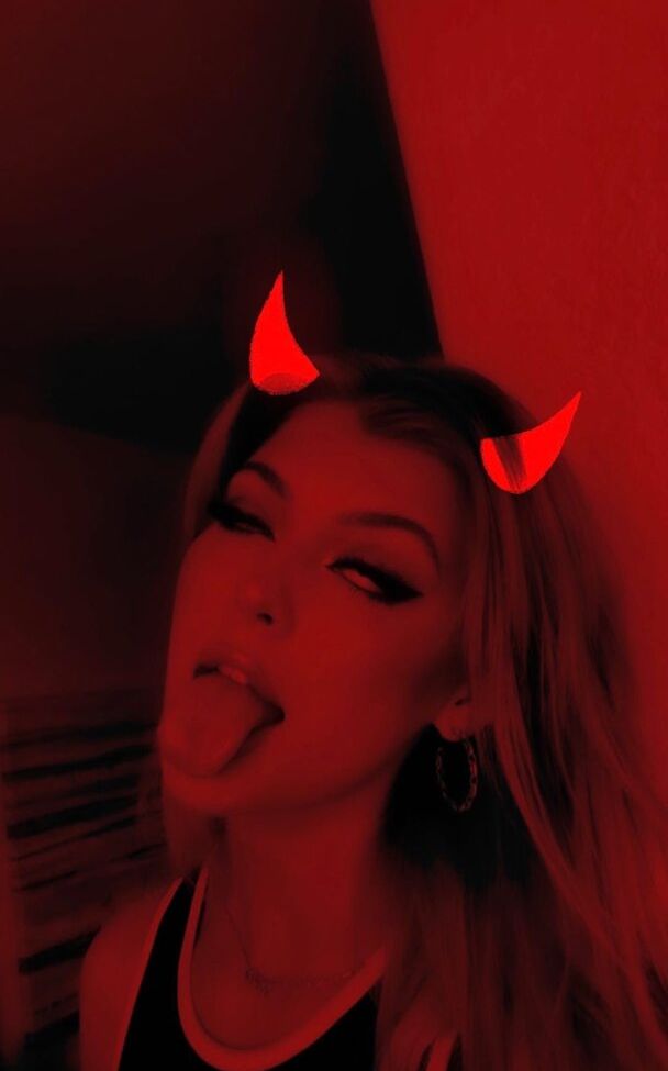 Loren Gray desnuda #107891217