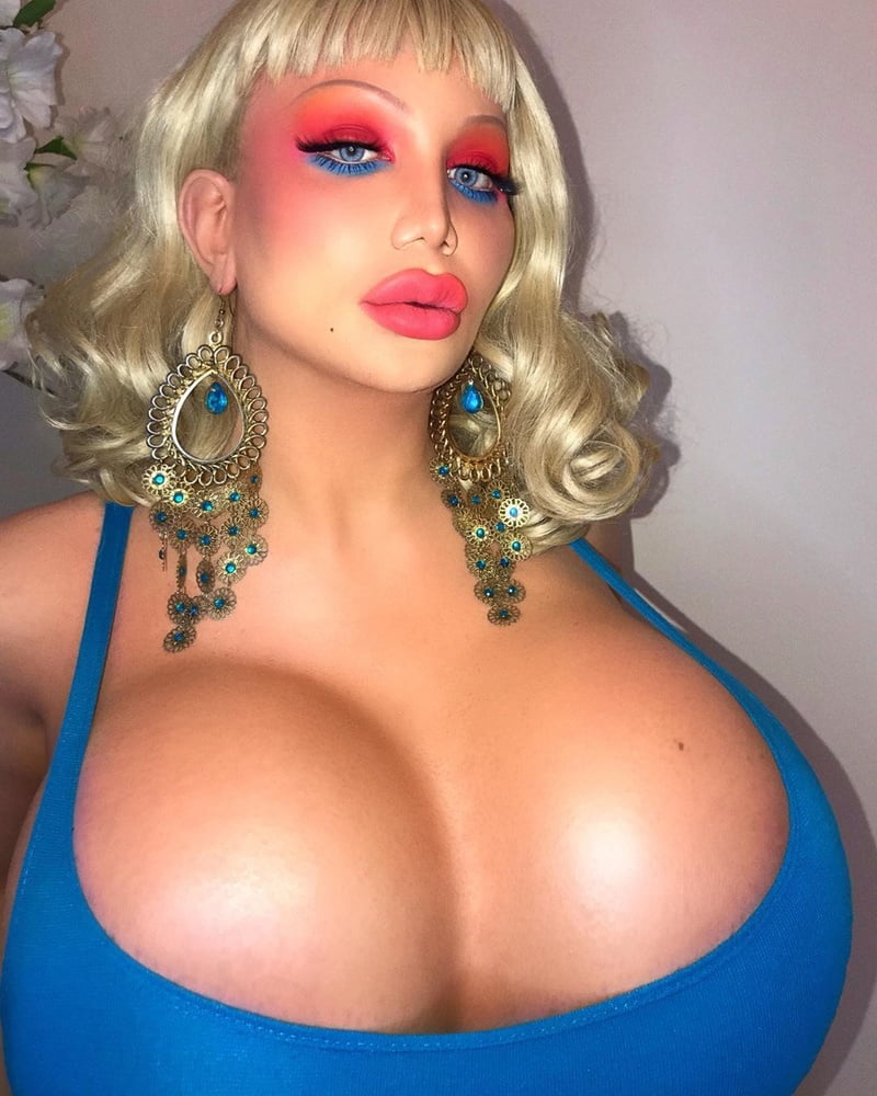 Amazing bimbos - horny plastic & fake tits sluts 15
 #95939819