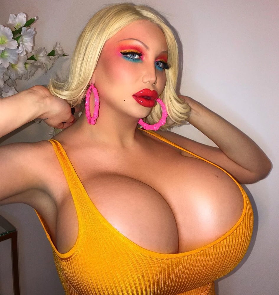 Amazing bimbos - horny plastic & fake tits sluts 15
 #95939872