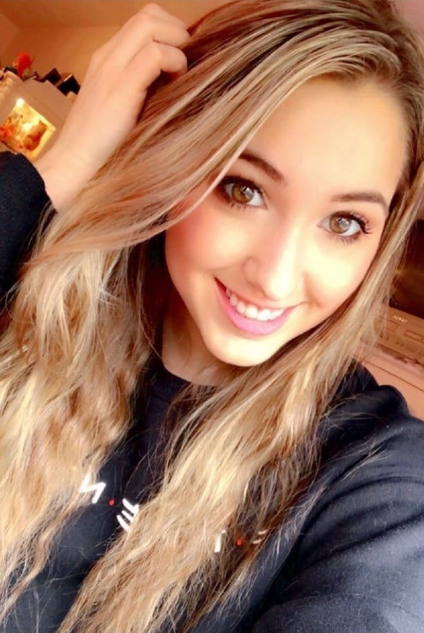 Chicas parte 5.
 #93570772