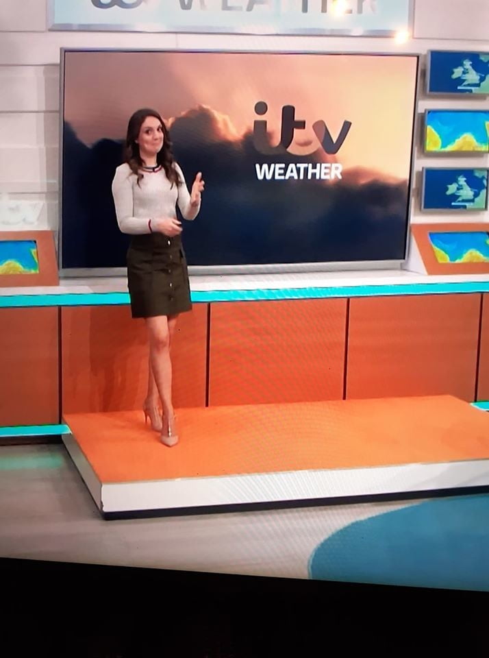 Ma présentatrice météo préférée- laura tobin pt.93
 #103967523