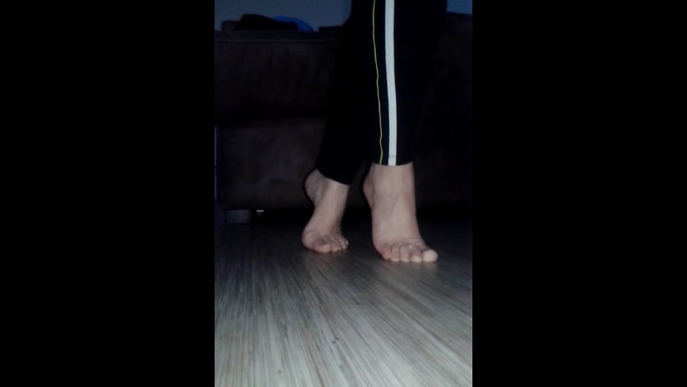 I miei piedi sexy per footjob
 #106647439