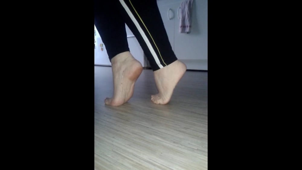 I miei piedi sexy per footjob
 #106647480