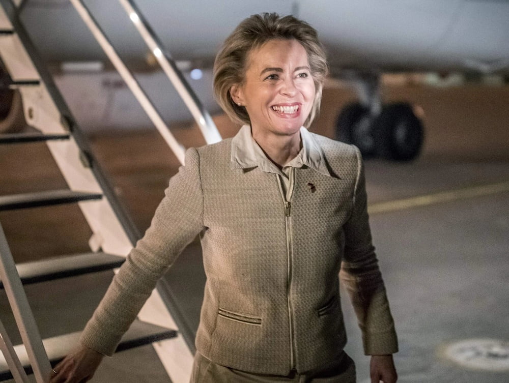 Ursula von der leyen
 #102349567