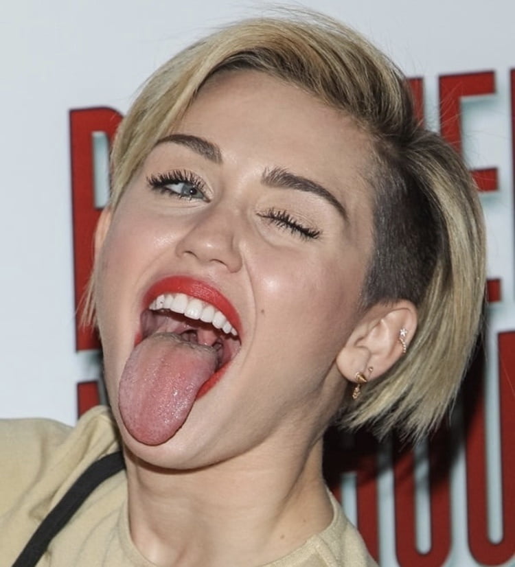 Miley cyrus
 #99042916