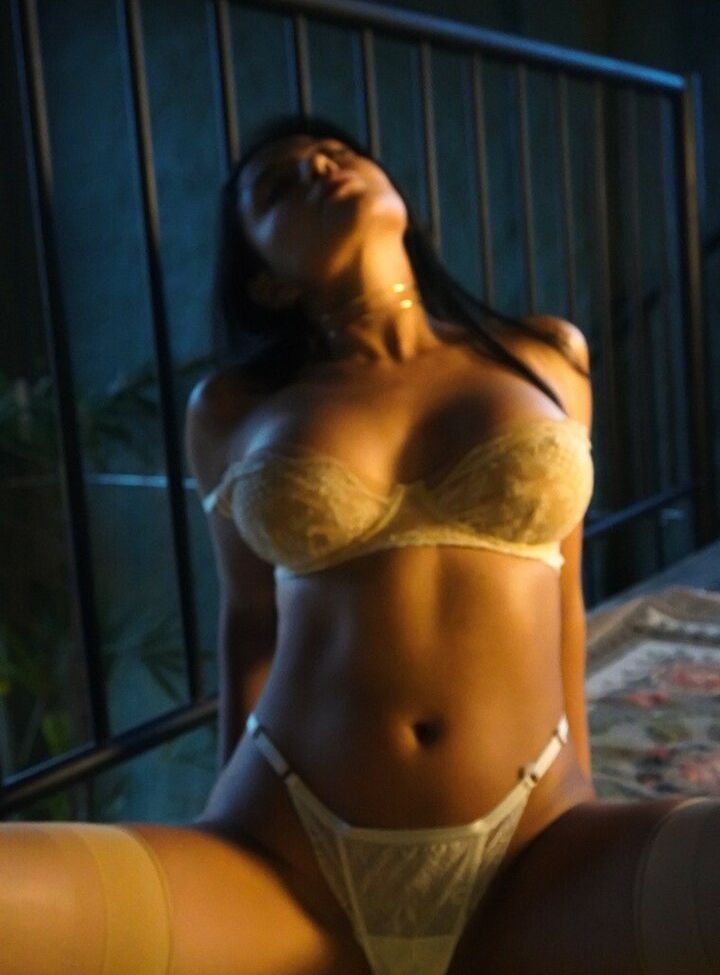 Unperfectk desnuda #108098307