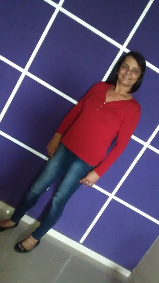 Coroa gostosa #90304591