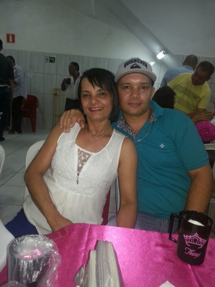 Coroa gostosa #90304609