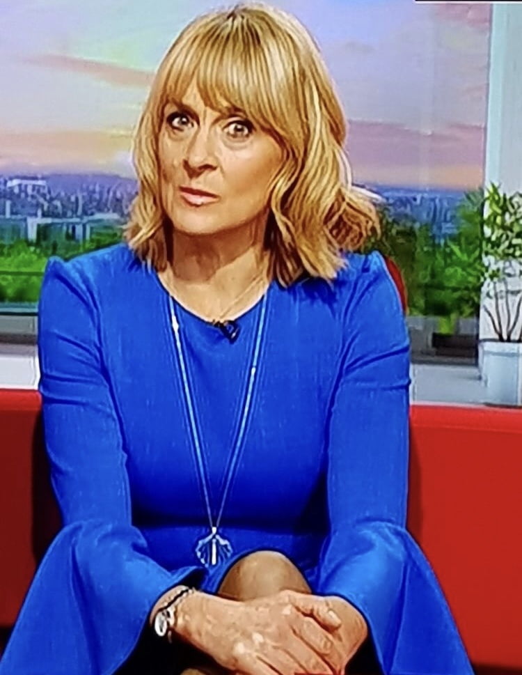 Stroking Nice And Hard For MILF Louise Minchin mmm Fuck #92320884